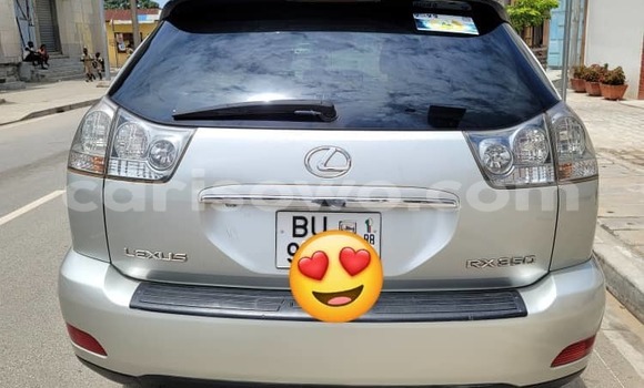 Buy Used Lexus RX 330 Silver Car in Abomey Calavi in Benign Buy Used Lexus RX 330 Silver Car in Abomey Calavi in Benign