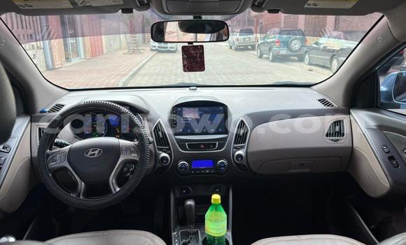 Sayi Na hannu Hyundai Tucson Blue Mota in Cotonou a Benin Sayi Na hannu Hyundai Tucson Blue Mota in Cotonou a Benin