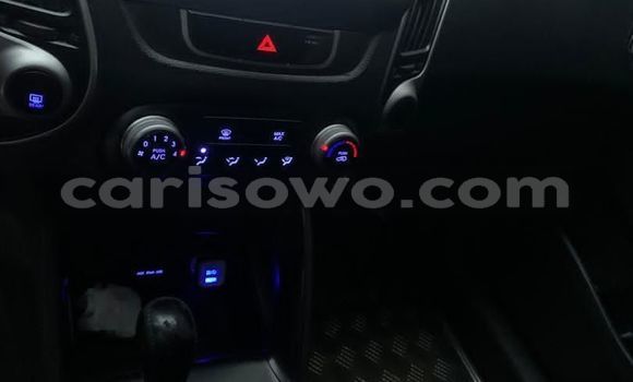 Ra Àlòkù Hyundai Tucson Silver Ọkọ̀ in Cotonou ni Benin Ra Àlòkù Hyundai Tucson Silver Ọkọ̀ in Cotonou ni Benin