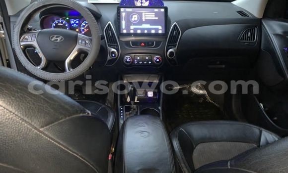 Ra Àlòkù Hyundai Tucson Silver Ọkọ̀ in Cotonou ni Benin Ra Àlòkù Hyundai Tucson Silver Ọkọ̀ in Cotonou ni Benin