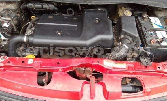 Acheter Occasion Voiture Suzuki Swift Rouge à Cotonou, Benin Acheter Occasion Voiture Suzuki Swift Rouge à Cotonou, Benin