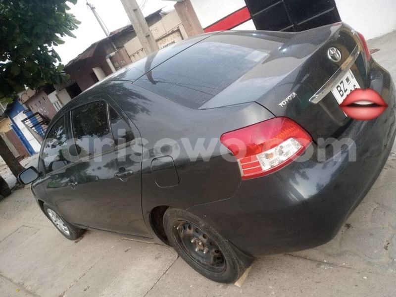 Big with watermark toyota yaris benin cotonou 15250