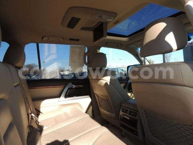 Big with watermark interview2