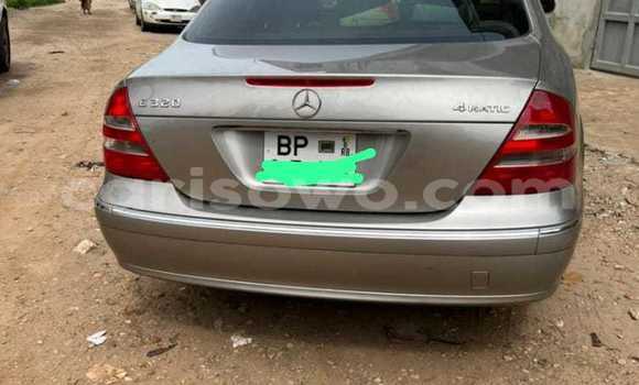 Acheter Occasion Voiture Mercedes-Benz C–Class Gris à Cotonou, Benin Acheter Occasion Voiture Mercedes-Benz C–Class Gris à Cotonou, Benin