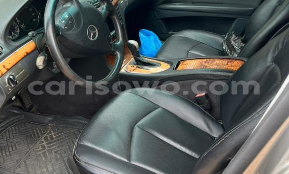 Acheter Occasion Voiture Mercedes-Benz C–Class Gris à Cotonou, Benin Acheter Occasion Voiture Mercedes-Benz C–Class Gris à Cotonou, Benin