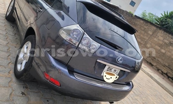 Sayi Na hannu Lexus RX 330 Azurfa Mota in Cotonou a Benin Sayi Na hannu Lexus RX 330 Azurfa Mota in Cotonou a Benin