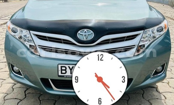 Buy Used Toyota Venza Green Car in Cotonou in Benign