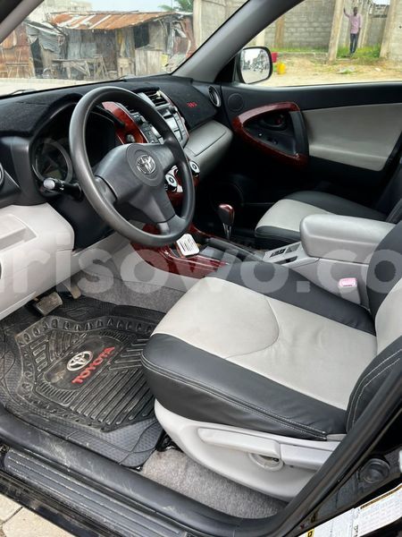 Big with watermark toyota rav4 benin cotonou 15294