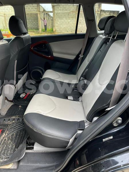 Big with watermark toyota rav4 benin cotonou 15294