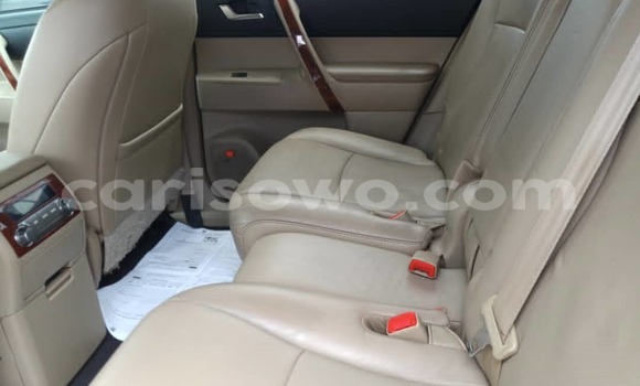 Acheter Occasion Voiture Toyota Highlander Blanc à Cotonou, Benin Acheter Occasion Voiture Toyota Highlander Blanc à Cotonou, Benin