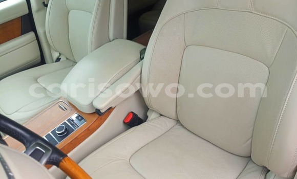 Buy Used Land Rover Range Rover Vogue White Car in Cotonou in Benign Buy Used Land Rover Range Rover Vogue White Car in Cotonou in Benign