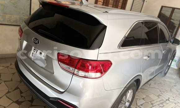 Acheter Occasion Voiture Kia Sorento Gris à Abomey Calavi, Benin Acheter Occasion Voiture Kia Sorento Gris à Abomey Calavi, Benin