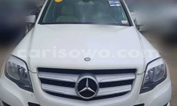 Buy Used Mercedes-Benz GLK–Class White Car in Cotonou in Benign