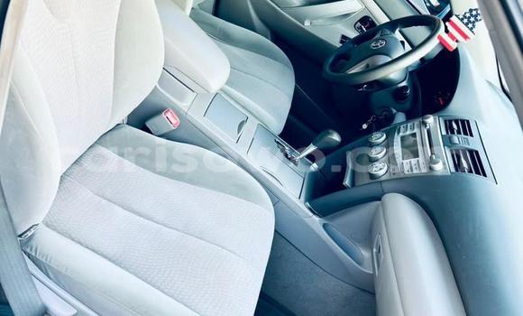 Sayi Na hannu Toyota Camry White Mota in Cotonou a Benin Sayi Na hannu Toyota Camry White Mota in Cotonou a Benin