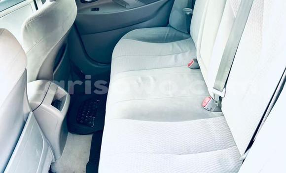 Sayi Na hannu Toyota Camry White Mota in Cotonou a Benin Sayi Na hannu Toyota Camry White Mota in Cotonou a Benin