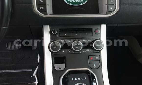 Acheter Occasion Voiture Land Rover Range Rover Evoque Blanc à Cotonou, Benin Acheter Occasion Voiture Land Rover Range Rover Evoque Blanc à Cotonou, Benin