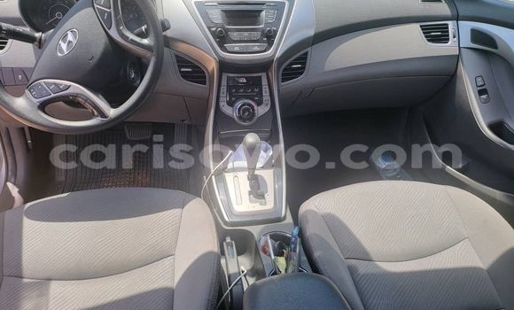 Sayi Na hannu Hyundai Elantra Azurfa Mota in Abomey Calavi a Benin Sayi Na hannu Hyundai Elantra Azurfa Mota in Abomey Calavi a Benin