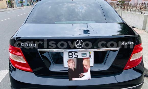 Acheter Occasion Voiture Mercedes-Benz C-Classe Noir à Abomey Calavi, Benin