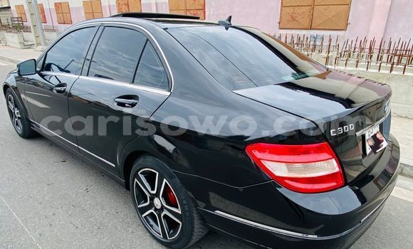Acheter Occasion Voiture Mercedes-Benz C-Classe Noir à Abomey Calavi, Benin Acheter Occasion Voiture Mercedes-Benz C-Classe Noir à Abomey Calavi, Benin
