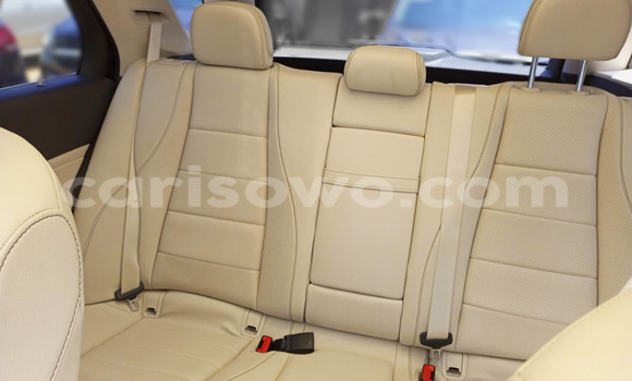 Acheter Occasion Voiture Mercedes-Benz GLE Blanc à Cotonou, Benin Acheter Occasion Voiture Mercedes-Benz GLE Blanc à Cotonou, Benin