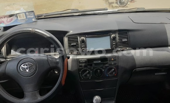 Ra Àlòkù Toyota Corolla Silver Ọkọ̀ in Cotonou ni Benin Ra Àlòkù Toyota Corolla Silver Ọkọ̀ in Cotonou ni Benin