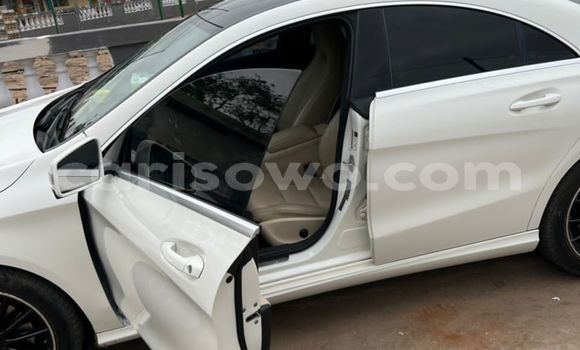 Buy Used Mercedes-Benz CLA-klasse White Car in Abomey Calavi in Benign Buy Used Mercedes-Benz CLA-klasse White Car in Abomey Calavi in Benign