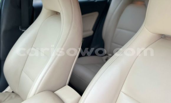Buy Used Mercedes-Benz CLA-klasse White Car in Abomey Calavi in Benign Buy Used Mercedes-Benz CLA-klasse White Car in Abomey Calavi in Benign