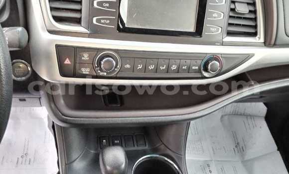 Acheter Occasion Voiture Toyota Highlander Rouge à Cotonou, Benin Acheter Occasion Voiture Toyota Highlander Rouge à Cotonou, Benin