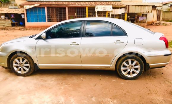 Acheter Occasion Voiture Toyota Avensis Gris à Cotonou, Benin