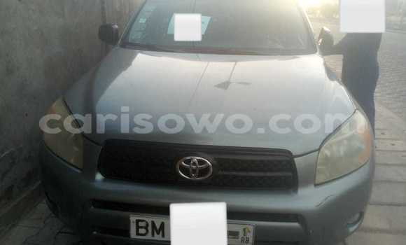 Acheter Occasion Voiture Toyota RAV4 Vert à Cotonou, Benin Acheter Occasion Voiture Toyota RAV4 Vert à Cotonou, Benin