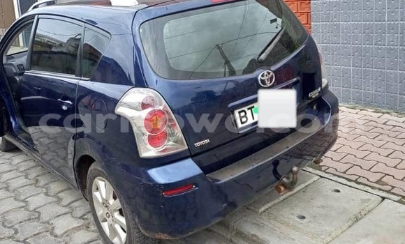 Acheter Occasion Voiture Toyota Corolla Verso Bleu à Cotonou, Benin