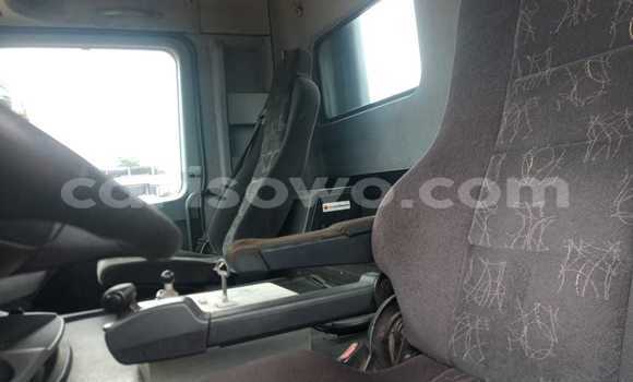 Ra Àlòkù Mercedes‒Benz 1840 Blue Ọkọ̀ akẹ́rù ńlá in Cotonou ni Benin Ra Àlòkù Mercedes‒Benz 1840 Blue Ọkọ̀ akẹ́rù ńlá in Cotonou ni Benin