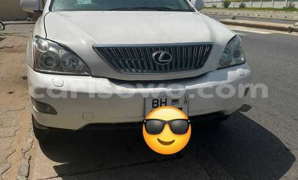Acheter Occasion Voiture Lexus RX 330 Blanc à Cotonou, Benin Acheter Occasion Voiture Lexus RX 330 Blanc à Cotonou, Benin