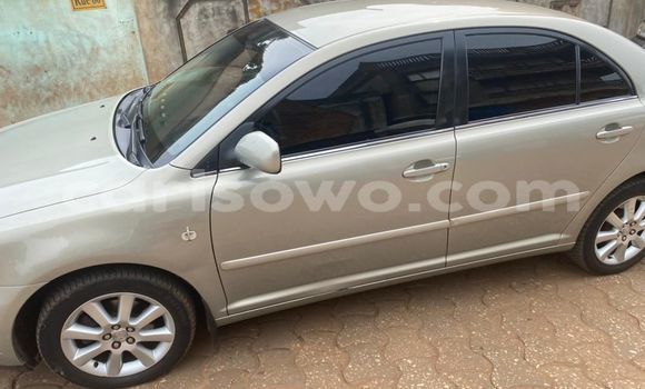 Ra Àlòkù Toyota Avensis Silver Ọkọ̀ in Cotonou ni Benin Ra Àlòkù Toyota Avensis Silver Ọkọ̀ in Cotonou ni Benin