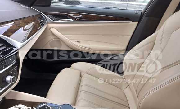 Sayi Na hannu BMW 5–Series White Mota in Cotonou a Benin Sayi Na hannu BMW 5–Series White Mota in Cotonou a Benin