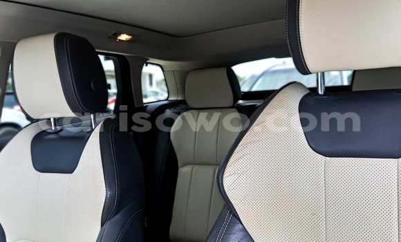 Sayi Na hannu Land Rover Range Rover Evoque Sauran Mota in Porto Novo a Benin Sayi Na hannu Land Rover Range Rover Evoque Sauran Mota in Porto Novo a Benin