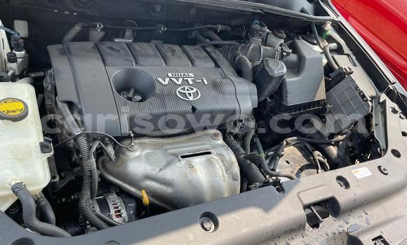 Sayi Na hannu Toyota RAV4 White Mota in Cotonou a Benin Sayi Na hannu Toyota RAV4 White Mota in Cotonou a Benin