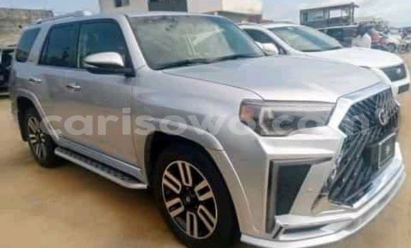 Sayi Na hannu Toyota 4Runner Sauran Mota in Cotonou a Benin Sayi Na hannu Toyota 4Runner Sauran Mota in Cotonou a Benin