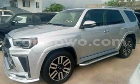 Sayi Na hannu Toyota 4Runner Sauran Mota in Cotonou a Benin Sayi Na hannu Toyota 4Runner Sauran Mota in Cotonou a Benin