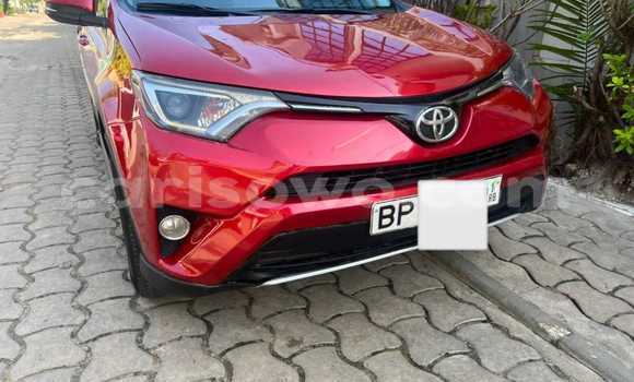 Ra Àlòkù Toyota RAV4 Red Ọkọ̀ in Cotonou ni Benin