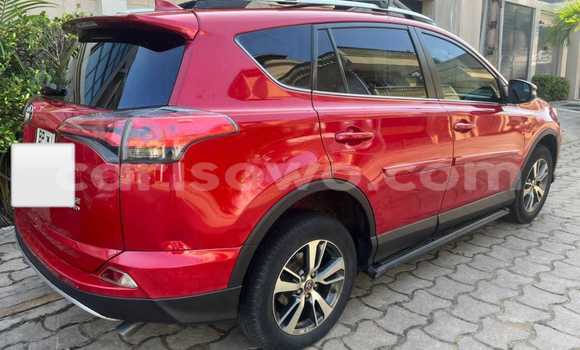 Ra Àlòkù Toyota RAV4 Red Ọkọ̀ in Cotonou ni Benin Ra Àlòkù Toyota RAV4 Red Ọkọ̀ in Cotonou ni Benin