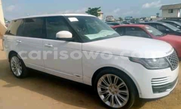 Ra Imported Range Rover Range Rover funfun Ọkọ̀ in Cotonou ni Benin Ra Imported Range Rover Range Rover funfun Ọkọ̀ in Cotonou ni Benin