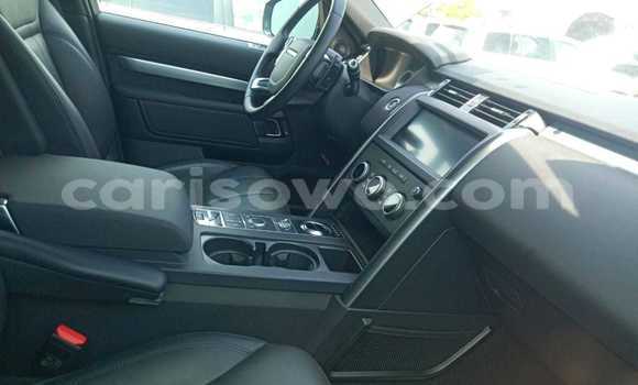 Ra Tuntun Land Rover Discovery Black Ọkọ̀ in Cotonou ni Benin Ra Tuntun Land Rover Discovery Black Ọkọ̀ in Cotonou ni Benin