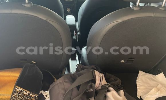 Buy Used MINI Cooper White Car in Abomey Calavi in Benign Buy Used MINI Cooper White Car in Abomey Calavi in Benign