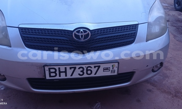 Sayi Na hannu Toyota Corolla Azurfa Mota in Djougou a Benin Sayi Na hannu Toyota Corolla Azurfa Mota in Djougou a Benin