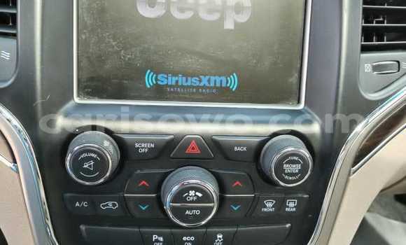 Acheter Occasion Voiture Jeep Grand Cherokee Blanc à Cotonou, Benin Acheter Occasion Voiture Jeep Grand Cherokee Blanc à Cotonou, Benin