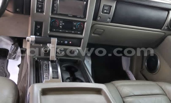 Sayi Na hannu Hummer H2 Black Mota in Cotonou a Benin Sayi Na hannu Hummer H2 Black Mota in Cotonou a Benin