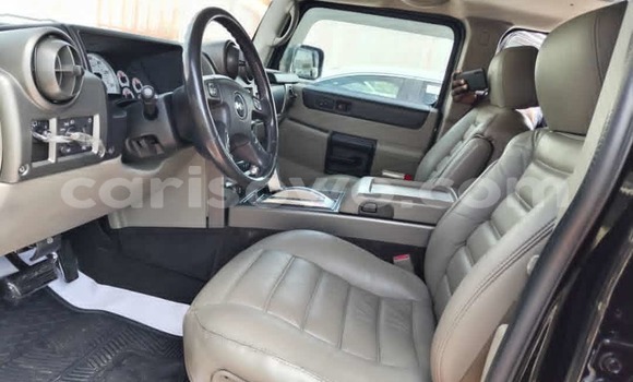 Sayi Na hannu Hummer H2 Black Mota in Cotonou a Benin Sayi Na hannu Hummer H2 Black Mota in Cotonou a Benin