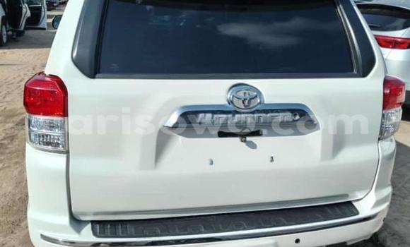 Acheter Occasion Voiture Toyota 4Runner Blanc à Cotonou, Benin Acheter Occasion Voiture Toyota 4Runner Blanc à Cotonou, Benin