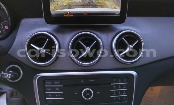 Sayi Na hannu Mercedes-Benz CLA-klasse White Mota in Cotonou a Benin Sayi Na hannu Mercedes-Benz CLA-klasse White Mota in Cotonou a Benin